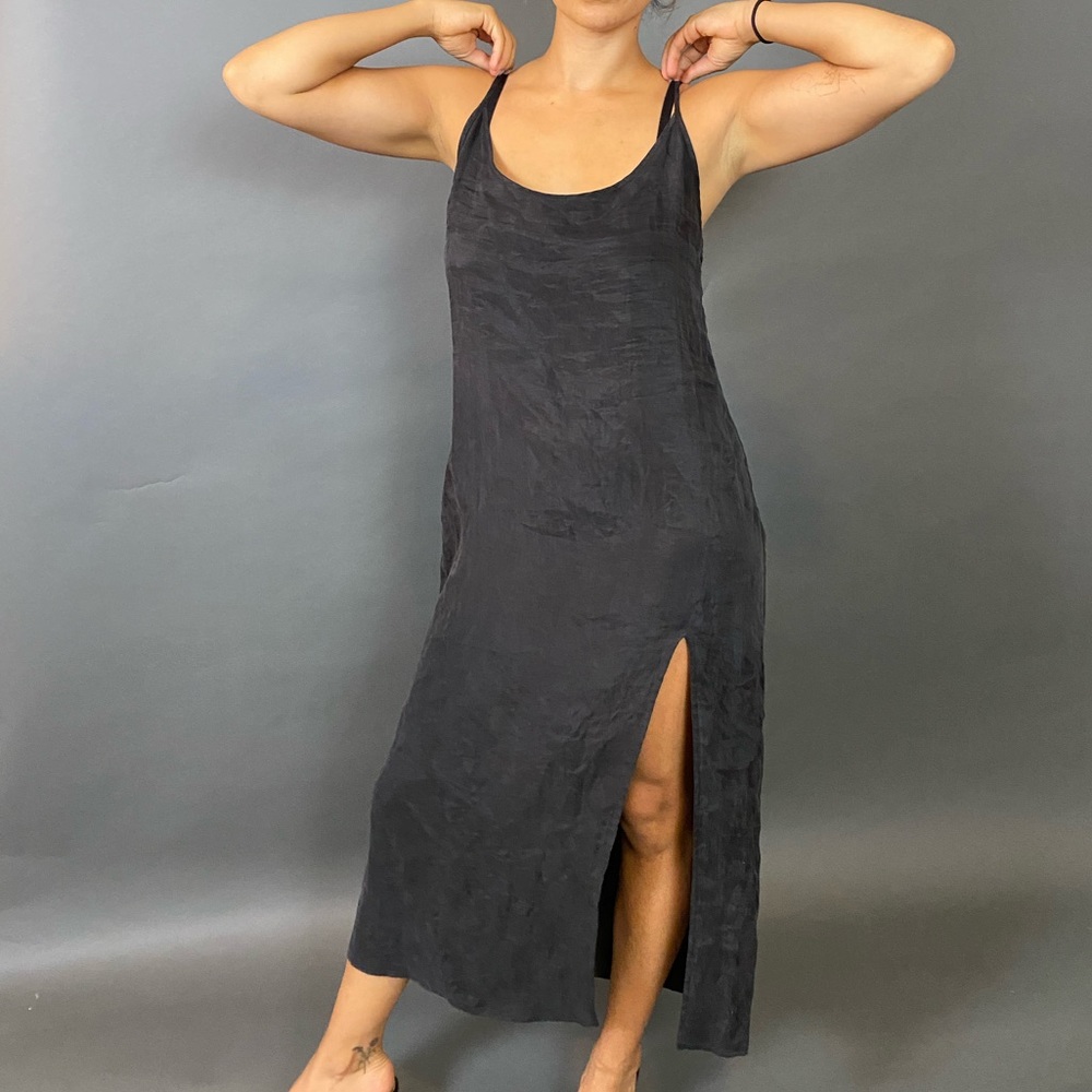 ZARA MIDI DRESS. Great condition. Probably wore it once or twice.